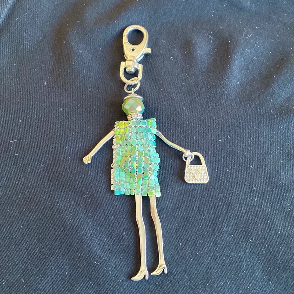 NWOT Diva Shopper Keychain